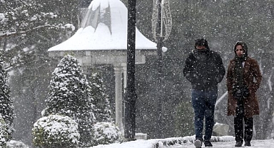 Erzurumluları kar bekliyor