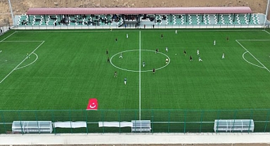 FIFA standartlarındaki stat Tortum'a yakıştı