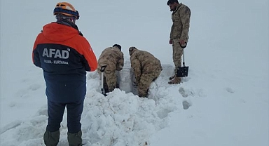 Güvenlik korucularına çığ eğitimi verdiler