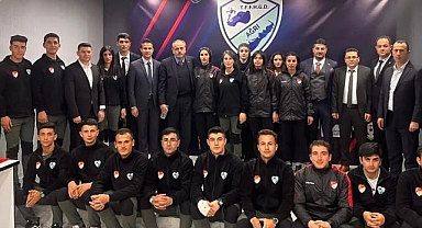 Hakem krizi: Tüm maçlar ertelendi   