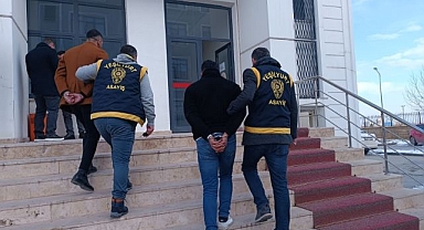 Hasarlı binalara dadanan hırsızlar yakalandı
