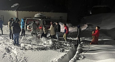 Hasta kadının yardımına ekipler yetişti