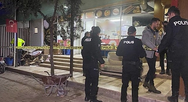 Husumetlisini pide fırınında bıçaklayarak öldürdü   