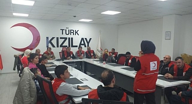 Kızılay Teşkilatı, engelli çocuklarla bir araya geldi