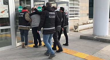 Uyuşturucu operasyonunda yakayı ele verdiler
