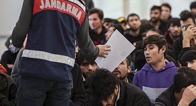 1 haftada 255 düzensiz göçmen yakalandı