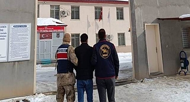 15 yıl hapis cezası olan 2 firari yakalandı