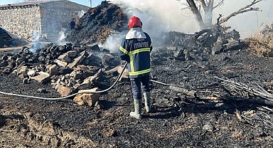 4 bin balya ot cayır cayır yandı
