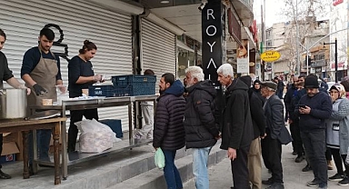 Depremzedeler için seferber oldular