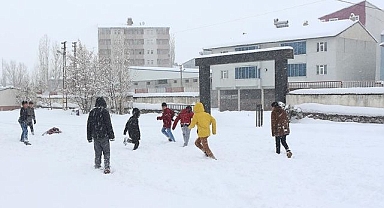 Eğitime 1 gün ara verildi