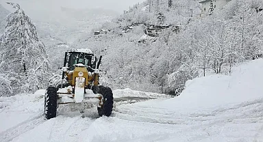 Erzurum-Tekman kara yolu ulaşıma kapatıldı