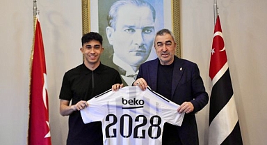 Genç sporcuyu renklerine kattılar