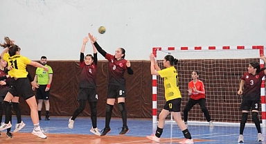 Hentbolda Yıldızlar Erzurum'da buluştu