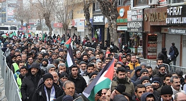 Yüzlerce vatandaş Filistin için yürüdü