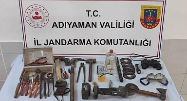 Kablo hırsızları yakalandı
