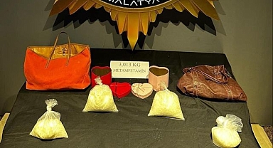 Kadın yolcunun üzerinden çıkanlar şoke etti