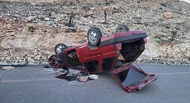 Kontrolden çıkan otomobil takla attı