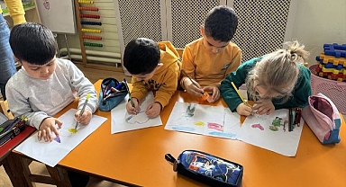 Vatan nöbetindeki Mehmetçik'e mektup var