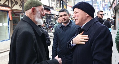 Sekmen esnaf ve vatandaşlarla buluştu