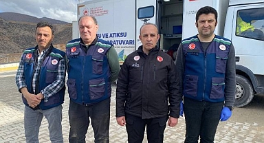 Toprak kaymasının olduğu alanda anlık analiz yapıyorlar