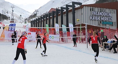 Üniversiteli sporcular deneyim kazanıyor