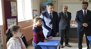 Vali köy okulları için harekete geçti