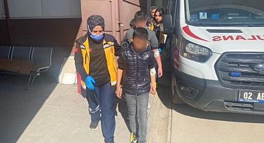 Yedikleri yemekten zehirlendiler