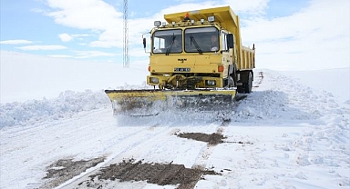 26 yerleşim yerinin yolu ulaşıma açıldı