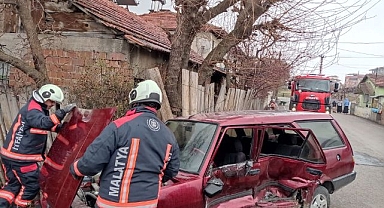 3 ayrı trafik kazasında 7 kişi yaralandı