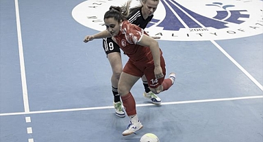 A Milli Kadın Futsal Takımı, Almanya'ya yenildi