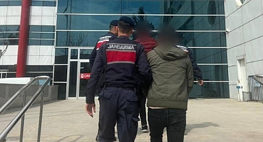 Aranan şahıs uyuşturucuyla yakalandı