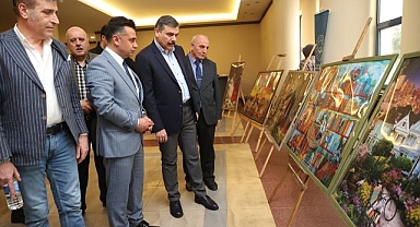 Devlet korumasındaki çocuklar konser verip, sergi açtı