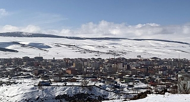 Doğu yeniden kara teslim