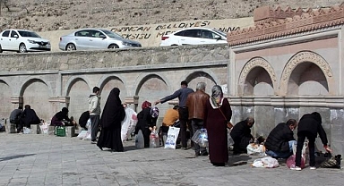'Ekşisu' ile iftar açıyorlar