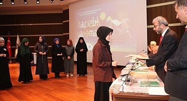 Erzurum'da 7 üniversitenin hafızları yarıştı