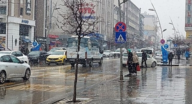 Erzurum'da Mart yine şaşırtmadı!