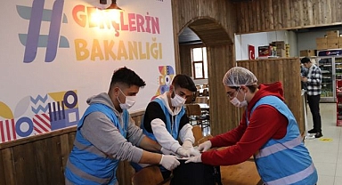 Gönüllü gençlerden iyilik hareketi!