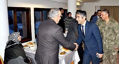 İftar sofrasında buluştular