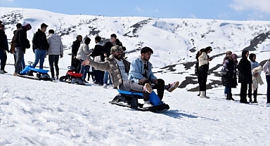 Kar Festivalinde bir araya geldiler