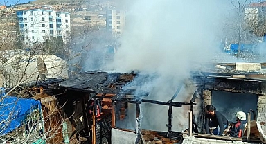Korkutan baraka yangını