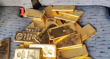 Külçe külçe altın ele geçirildi