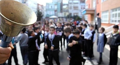 Okullarda müfredat değişiyor