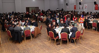 Şehit yakınları ve gaziler iftar yemeğinde buluştu