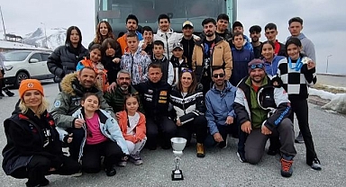 Snowboard'da gümüş kupa Dadaşların