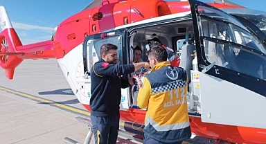 12 günlük bebek, helikopterle sevk edildi