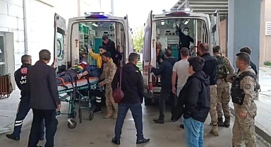 Bayram alışverişine giden köy servisi şarampole devrildi