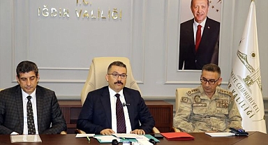 Belediye binasını basıp Erdoğan’ın fotoğrafını indirmek istediler