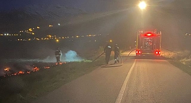 Çıkan arazi yangınına ekipler müdahale etti