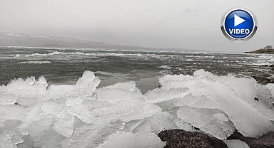Çıldır Gölü'nde kutupları aratmayan görüntüler