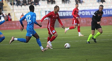 Dadaşın maçında düdük Saka’da